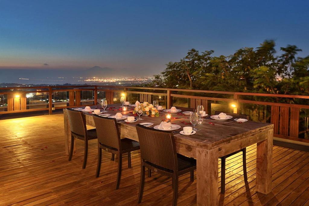 Villa Luxenomads Tanah Lot Oceanview Escape Selemadeg Exterior foto
